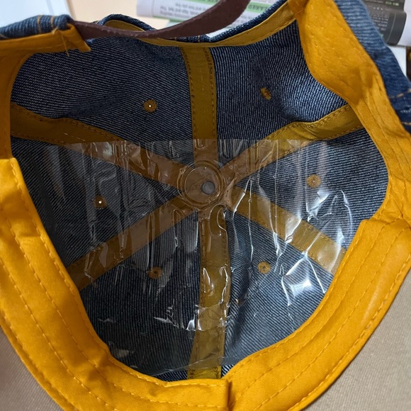 Rose studded hat. Never worn. - Picture 4 of 5